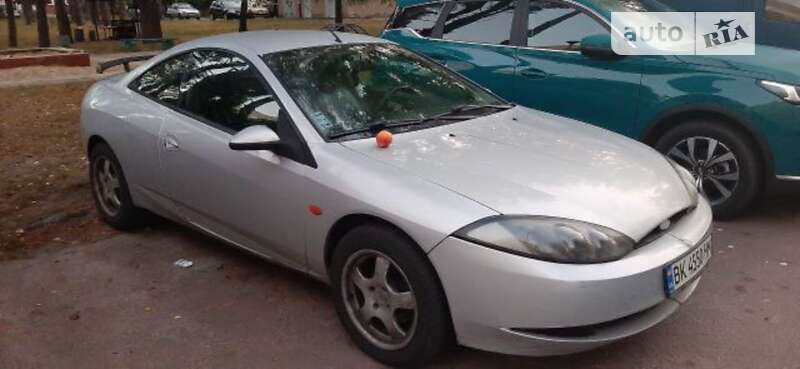 1999 ford cougar