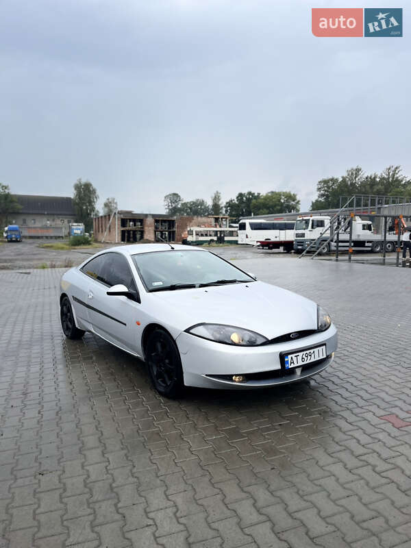 1999 ford cougar