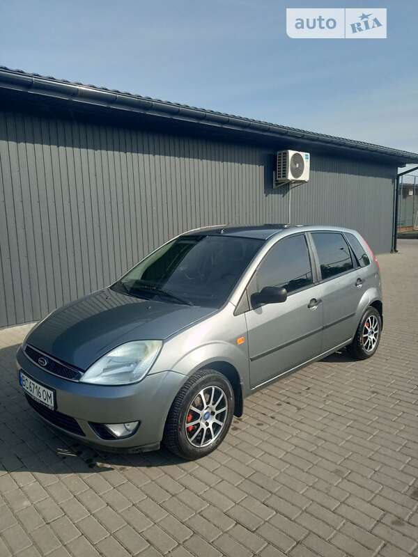2002 ford fiesta