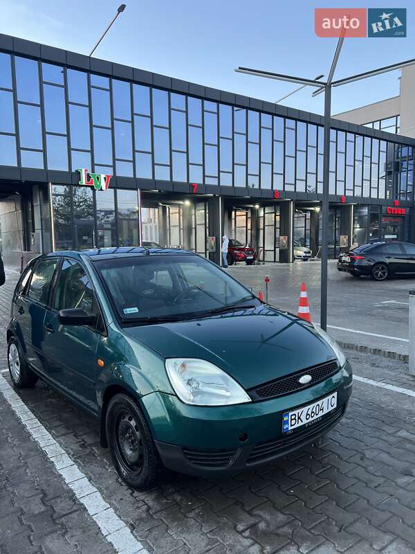 2002 ford fiesta