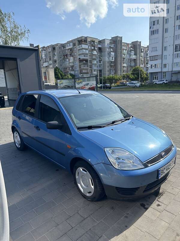 2003 ford fiesta
