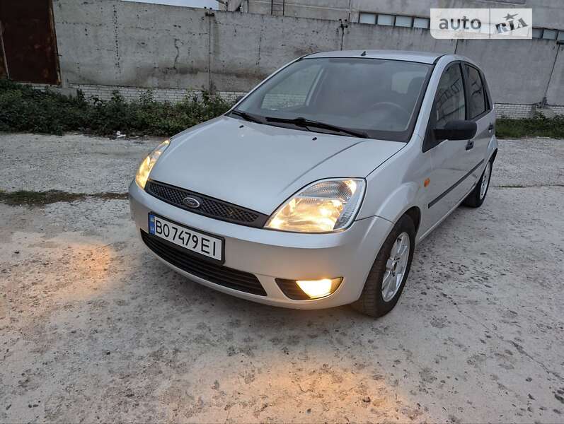 2003 ford fiesta