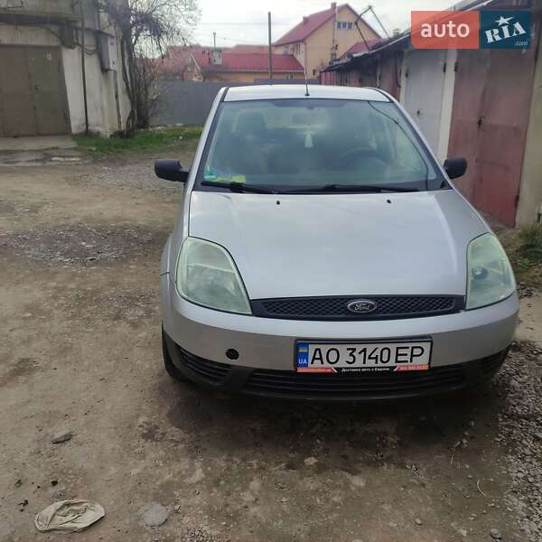 2003 ford fiesta