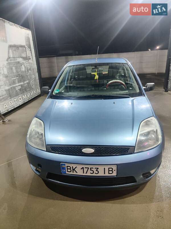 2003 ford fiesta