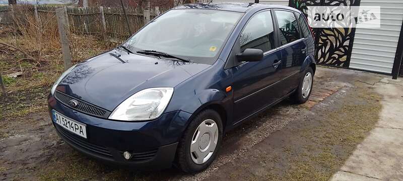 2004 ford fiesta