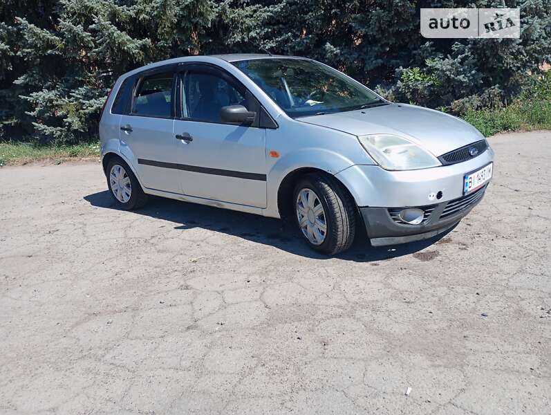 2004 ford fiesta