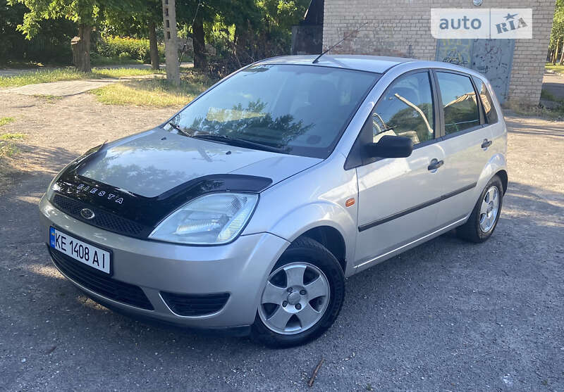 2004 ford fiesta