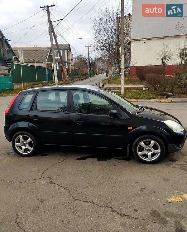 2005 ford fiesta