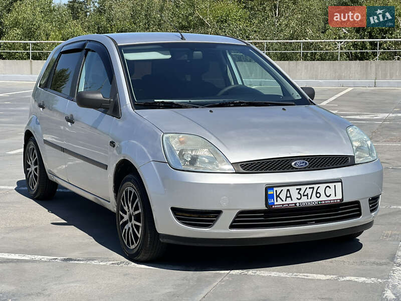 2005 ford fiesta