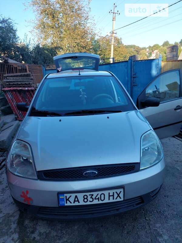 2005 ford fiesta