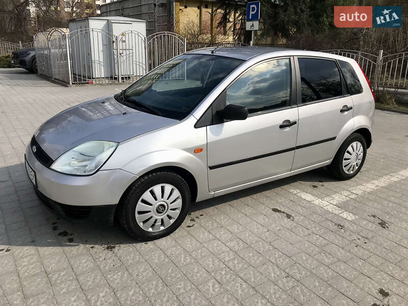 2005 ford fiesta