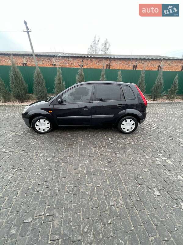 2005 ford fiesta