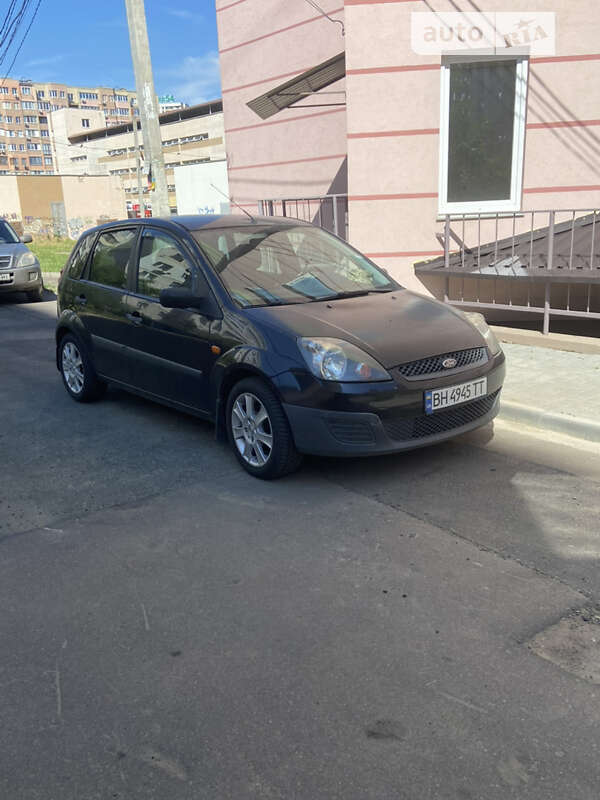 2005 ford fiesta