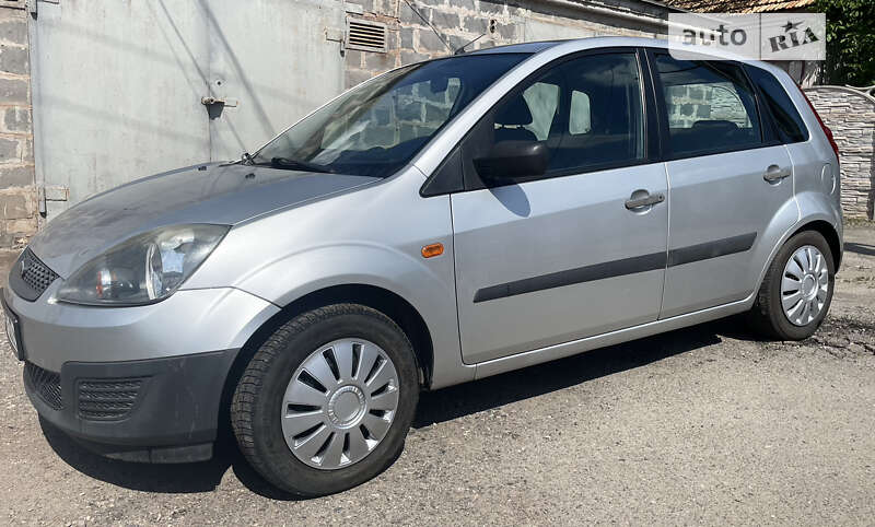 2006 ford fiesta