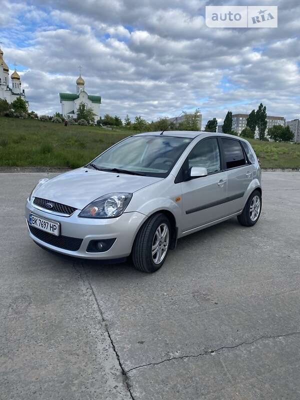 2007 ford fiesta