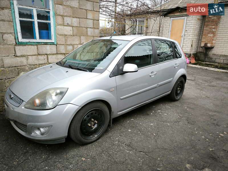 2008 ford fiesta