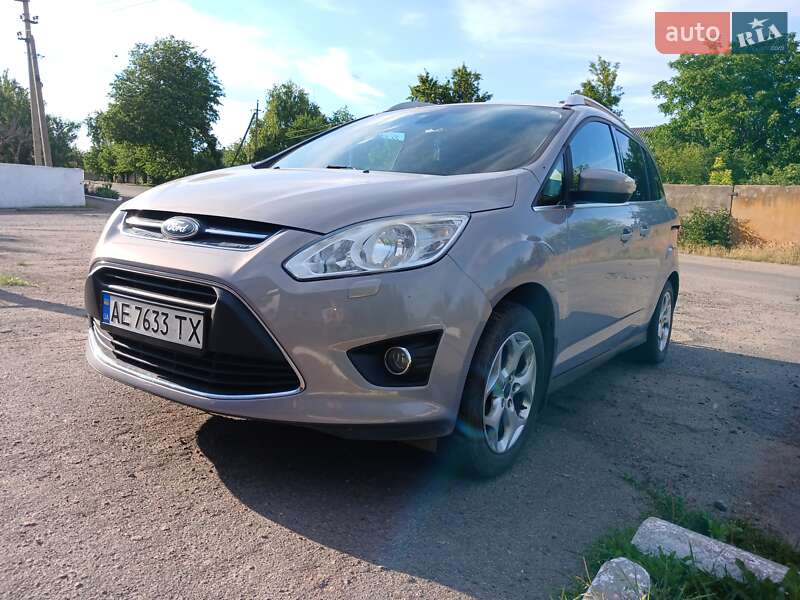 2010 ford grand c-max