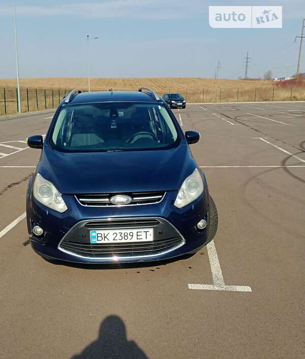 2011 ford grand c-max