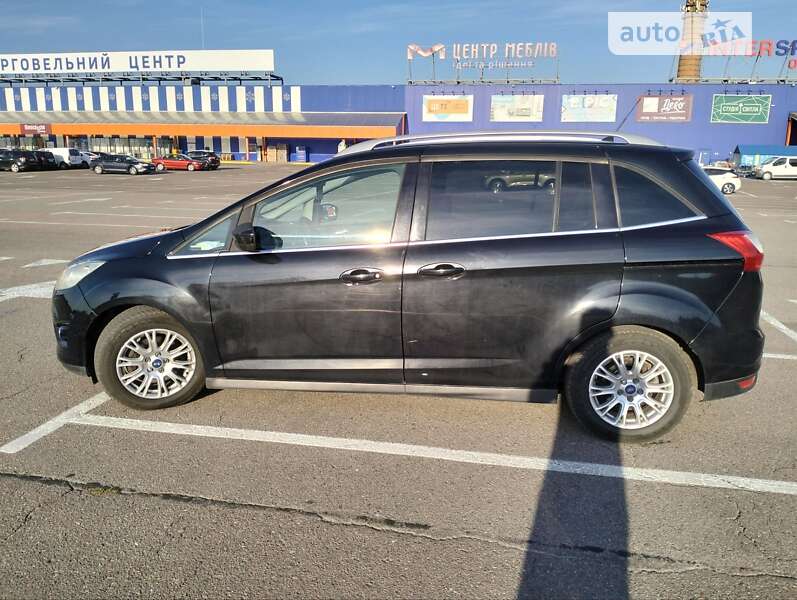 2011 ford grand c-max