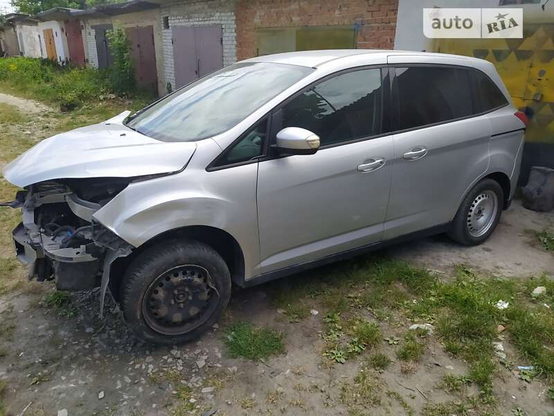 2011 ford grand c-max