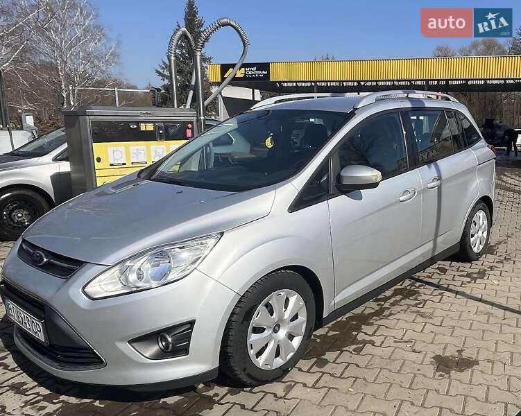 2011 ford grand c-max