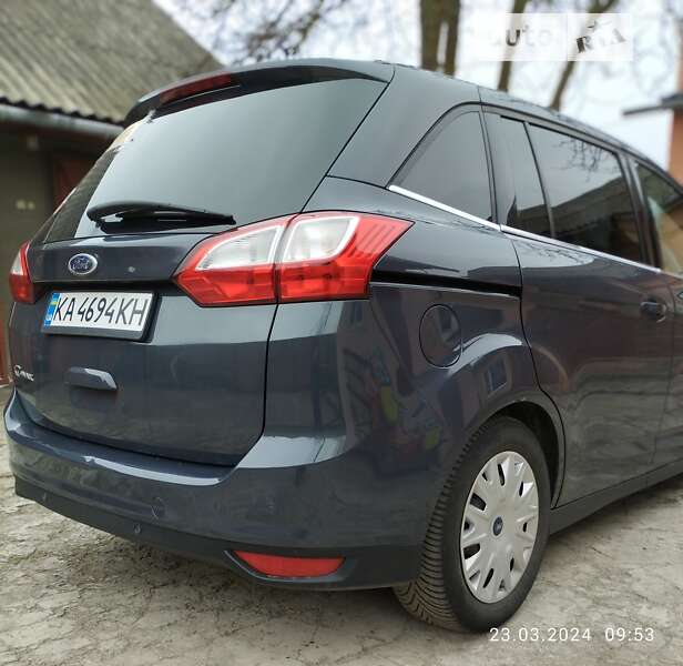 2011 ford grand c-max