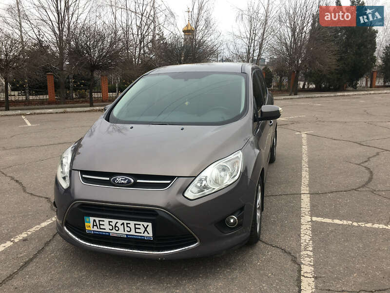2012 ford grand c-max
