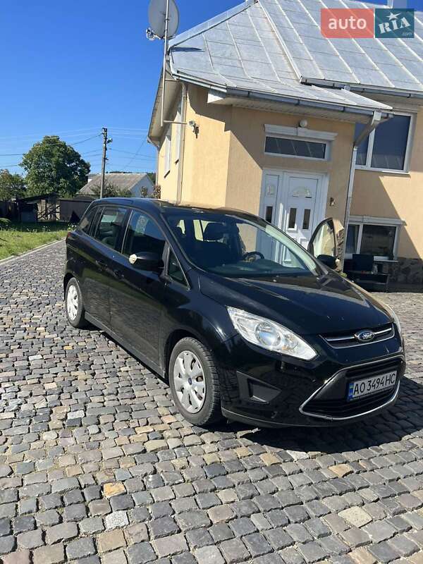 2012 ford grand c-max