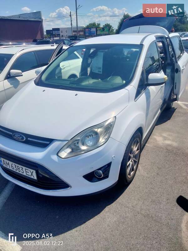 2012 ford grand c-max