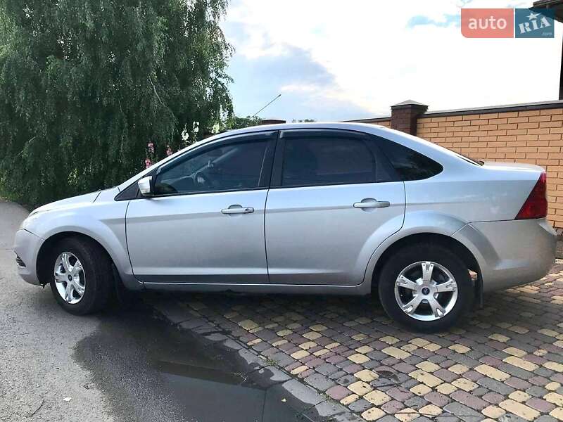 2008 ford focus