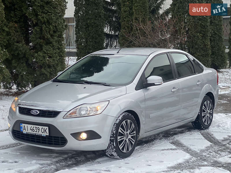 2010 ford focus