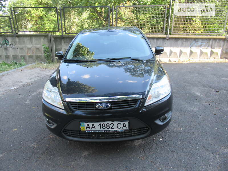 2010 ford focus