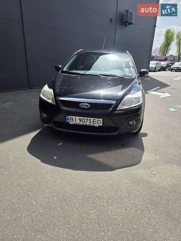 2010 ford focus
