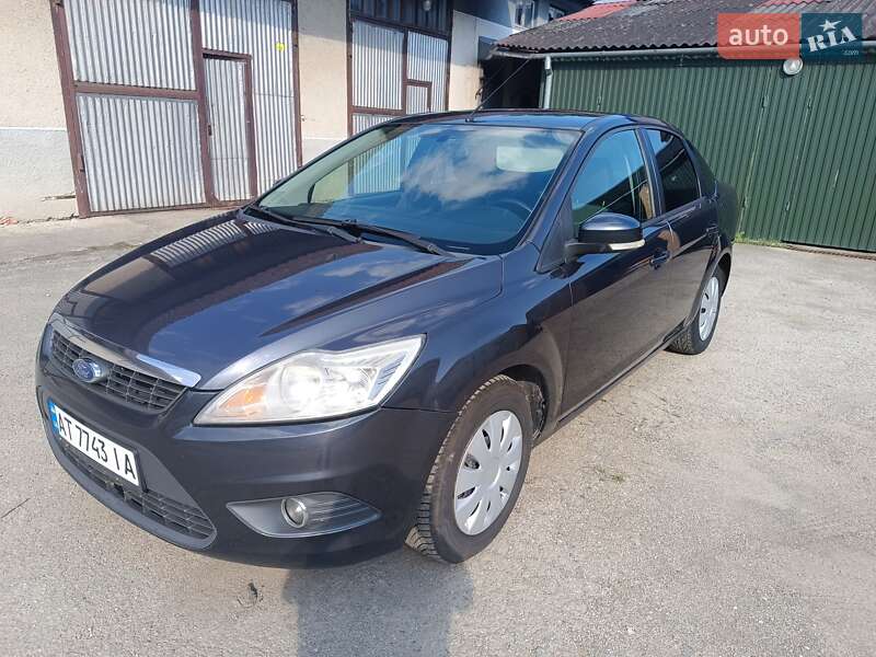 2010 ford focus