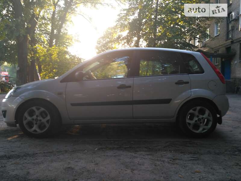 2008 ford fiesta