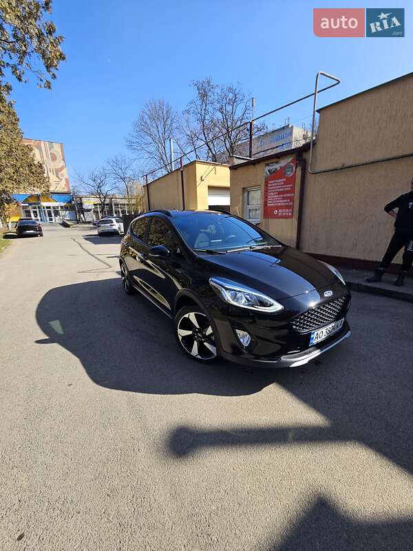 2020 ford fiesta