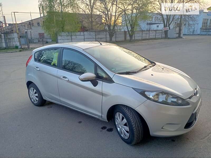 2009 ford fiesta