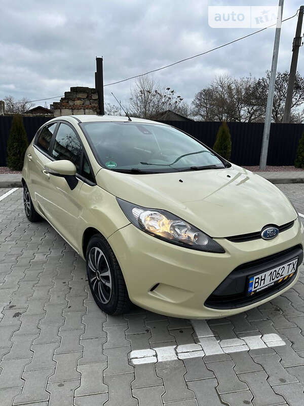 2009 ford fiesta