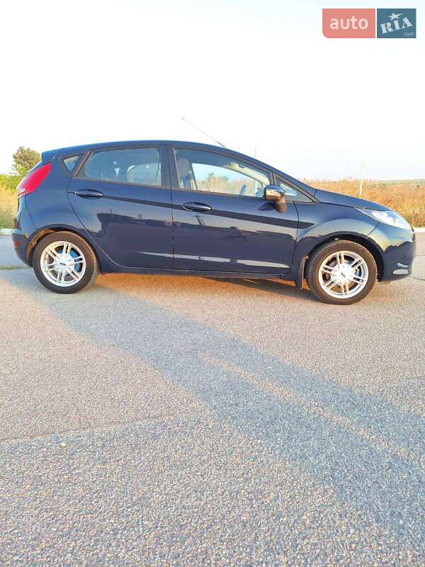 2009 ford fiesta