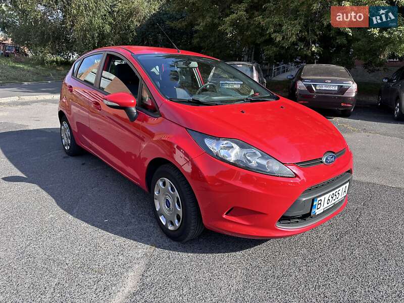 2010 ford fiesta