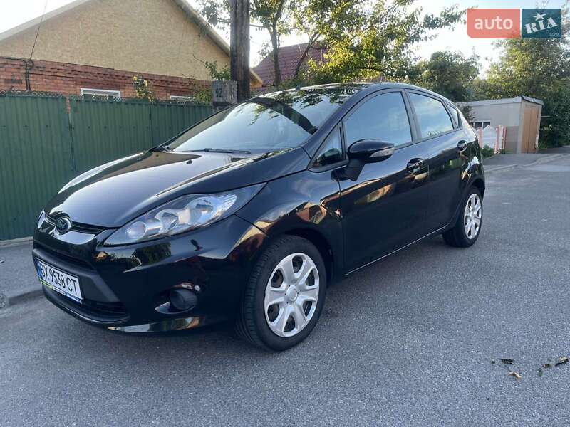2010 ford fiesta