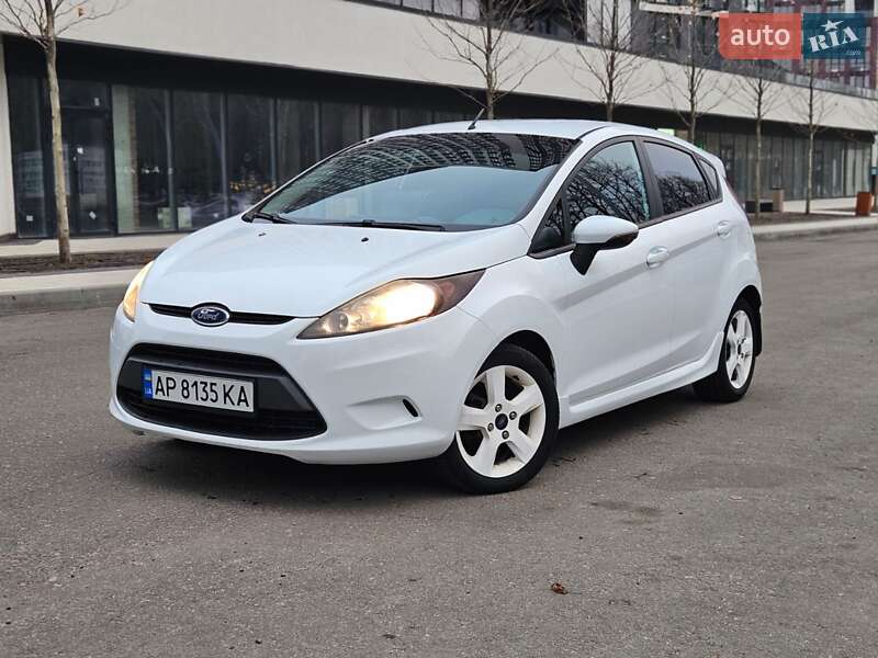 2010 ford fiesta