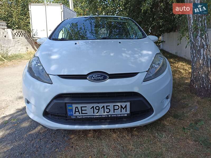 2011 ford fiesta