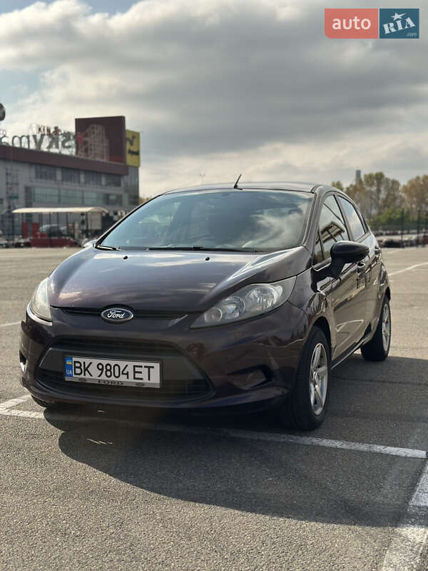 2011 ford fiesta