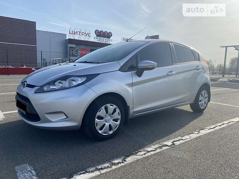 2011 ford fiesta