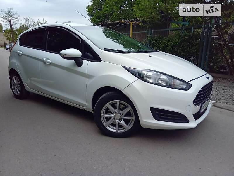 2011 ford fiesta