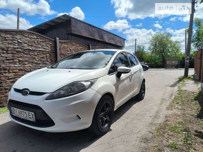 2011 ford fiesta