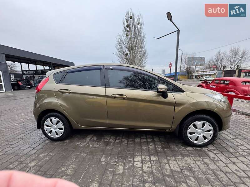 2011 ford fiesta