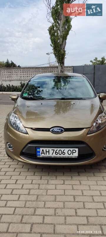 2011 ford fiesta