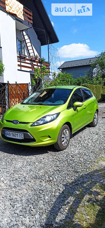 2011 ford fiesta